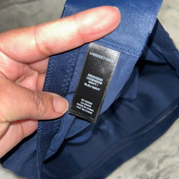 2!!! UNDERSTANCE: TWO wirelesss bra’s - Picture 6 of 8